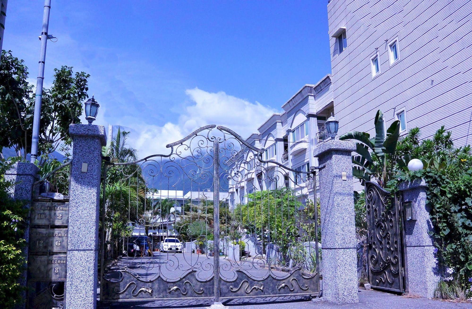 No. Six Homestay Hualien City Luaran gambar